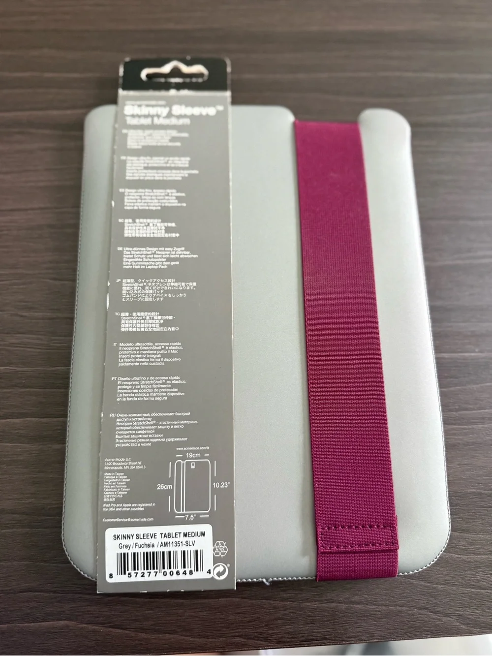 ACME Slim Tablet Sleeve in Light Gray with Magenta Strap